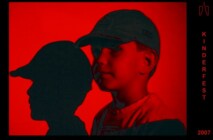 Diese Schattenbilder aus der Lightshow der Ausstellung wurden beim Kinderfest des Schlossmuseums am 8. September 2007 aufgenommen. foto-kinderfest-23