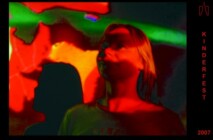 Diese Schattenbilder aus der Lightshow der Ausstellung wurden beim Kinderfest des Schlossmuseums am 8. September 2007 aufgenommen. foto-kinderfest-27