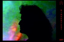 Diese Schattenbilder aus der Lightshow der Ausstellung wurden beim Kinderfest des Schlossmuseums am 8. September 2007 aufgenommen. foto-kinderfest-4