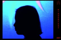 Diese Schattenbilder aus der Lightshow der Ausstellung wurden beim Kinderfest des Schlossmuseums am 8. September 2007 aufgenommen. foto-kinderfest-7