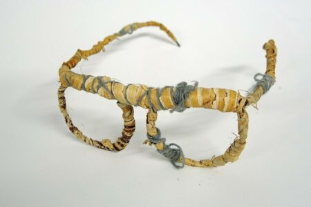 WeltSpielZeug: Draht-Blätter-Brille