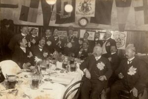 Friedrich Bolte, Feier eines Kegelclubs in Oldenburg, um 1905.