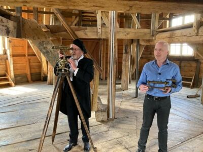 Jahresrückblick 2021 - 200 Jahre Landesvermessung Gauß auf dem Schlossturm