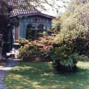 Jever, P.-W.-Janssen-Weg, Haaks Laube